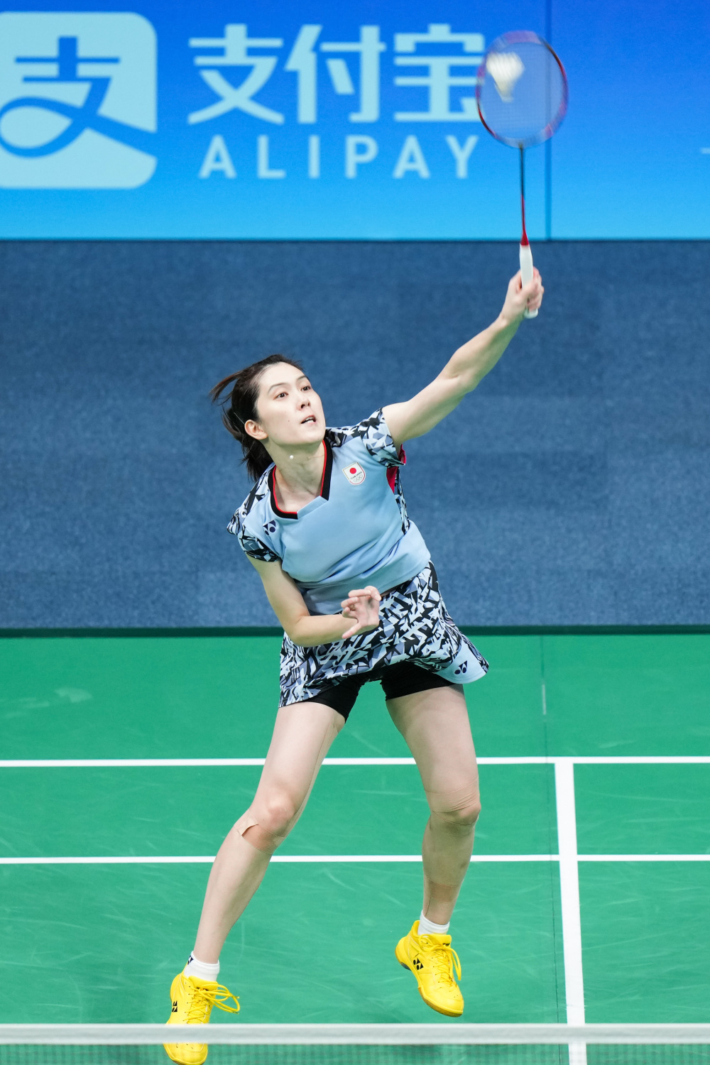 线中找到空 线中找到空