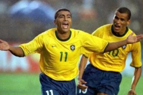 找禁区外沿 找禁区外沿